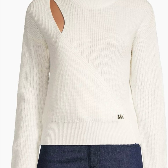 Michael Kors
Keyhole Cut Out Sweater size L new - Picture 3 of 10